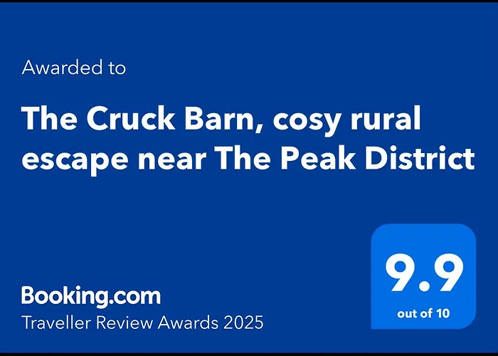 The Cruck Barn, Cosy Rural Escape Near The Peak District